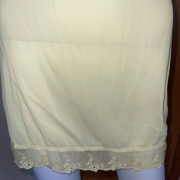 Vintage slip nighty - Picture 4 of 6